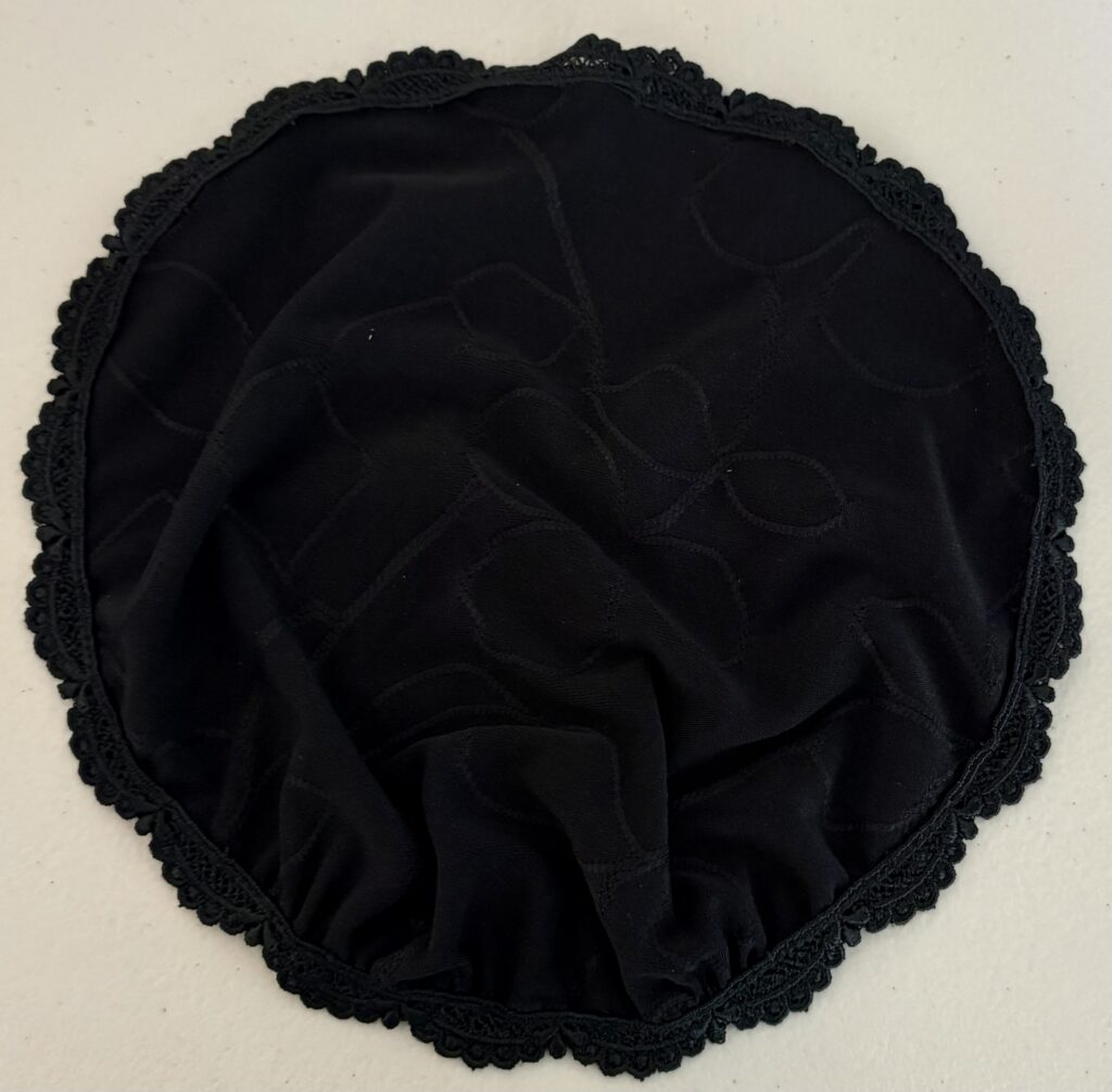 Embroidered Flower Knit, Teardrop 8”
