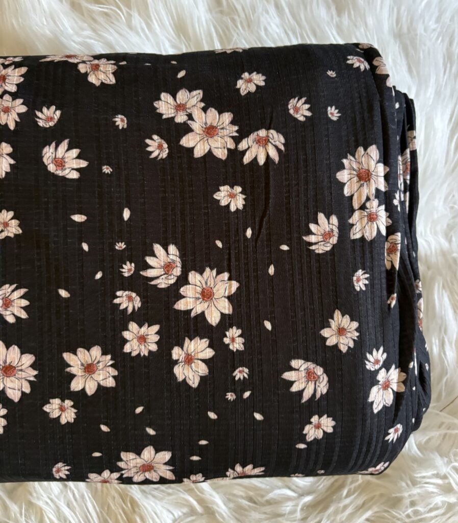 Kimberly Floral in Black, Summer Breeze Knit 022026247