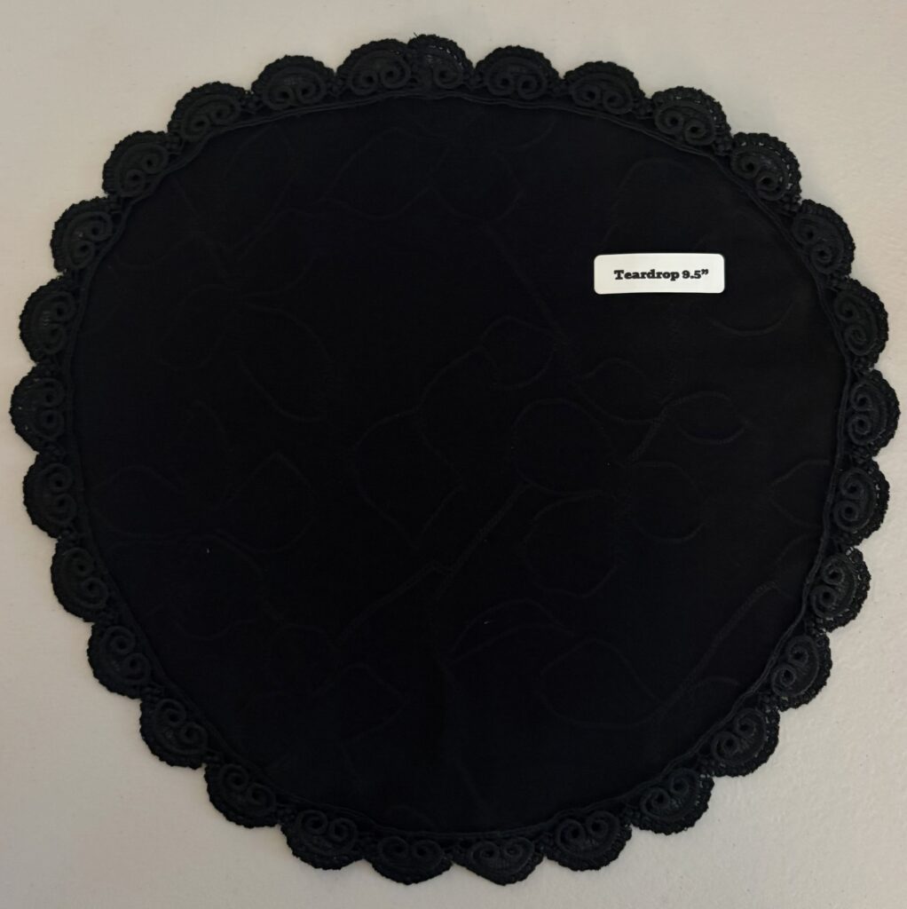 Embroidered Flower Knit, Teardrop 9.5”