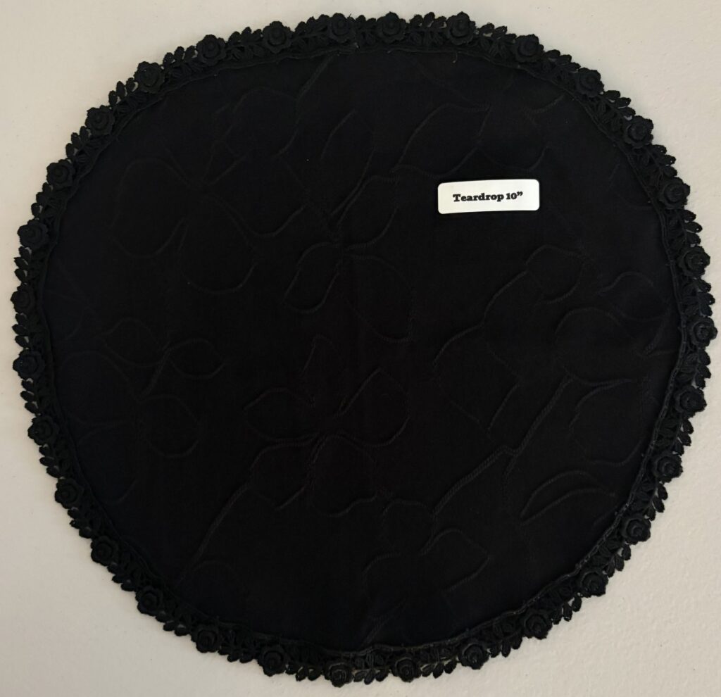 Embroidered Flower Knit, Teardrop 10”