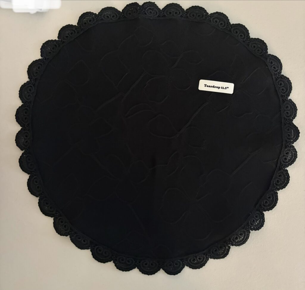 Embroidered Flower Knit, Teardrop 11.5”
