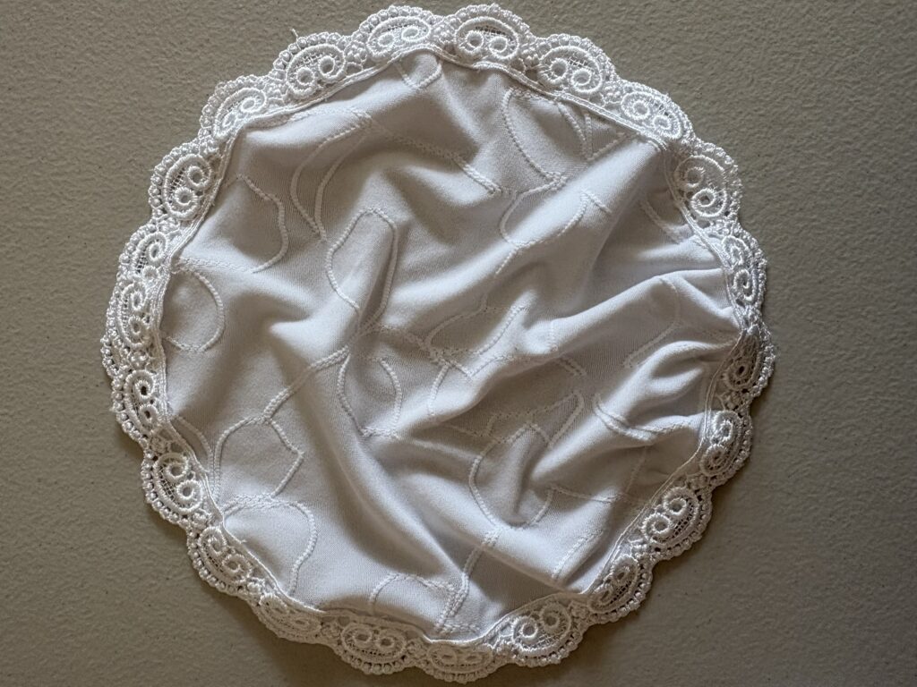 Embroidered Flower Knit, 8” Teardrop Gathered